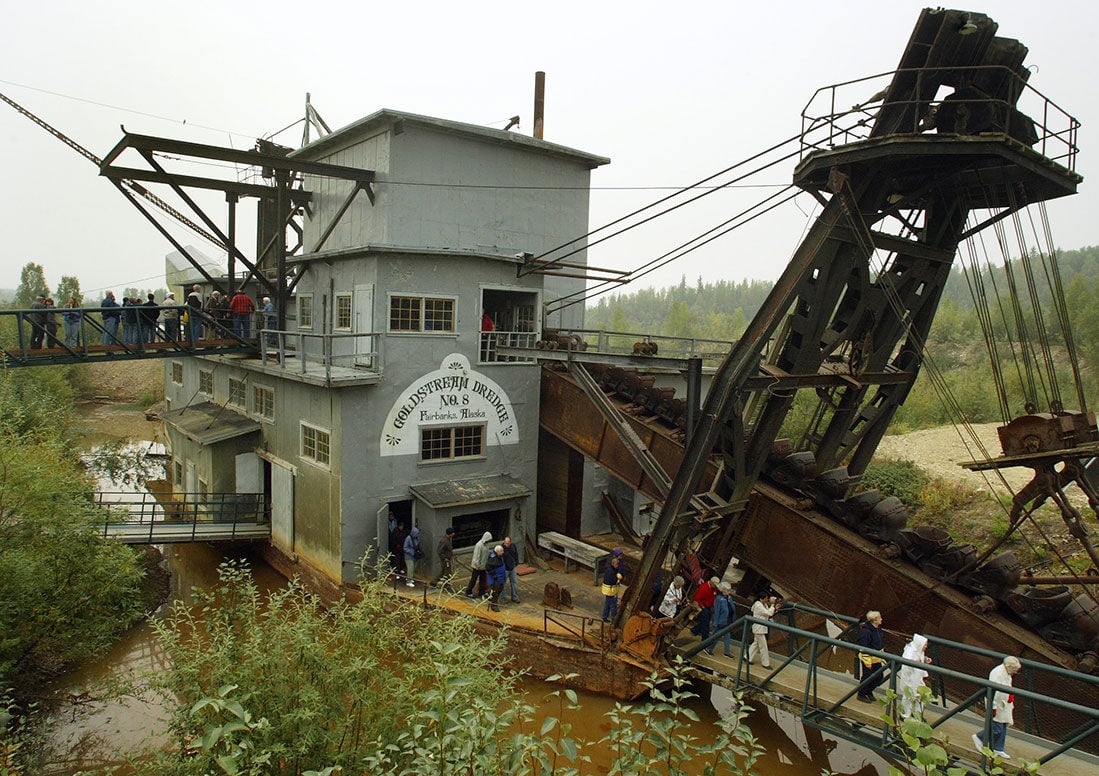 gold mining rivers portable dredge