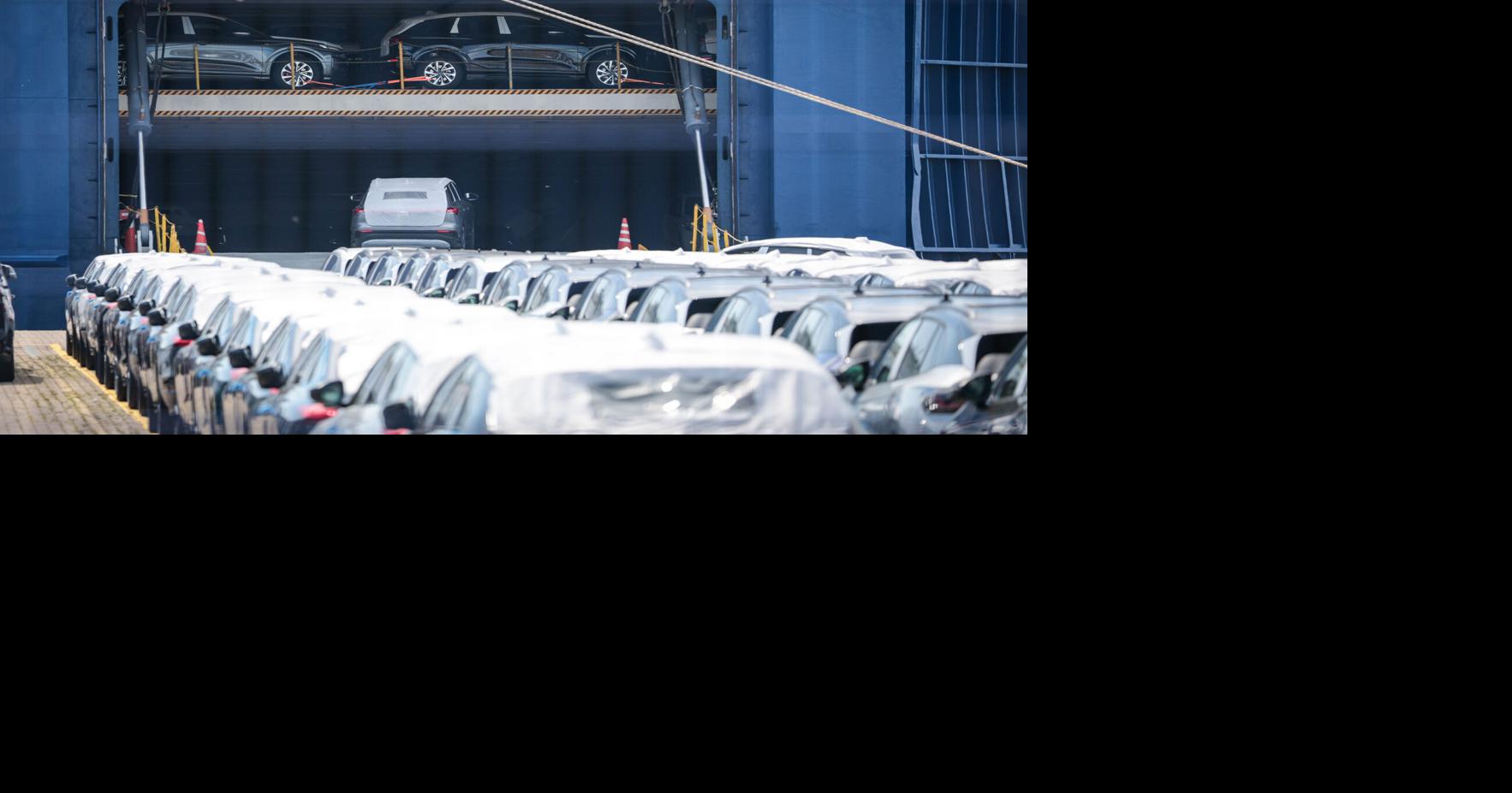 US to hike tariff rate on EU auto imports to 25%, Trump says ...