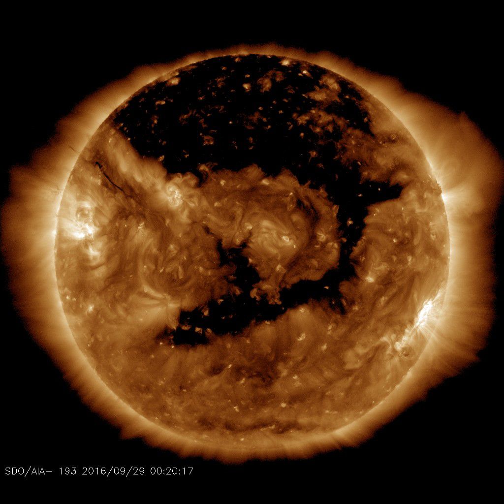 sun corona hole 2016 sun corona hole 2016