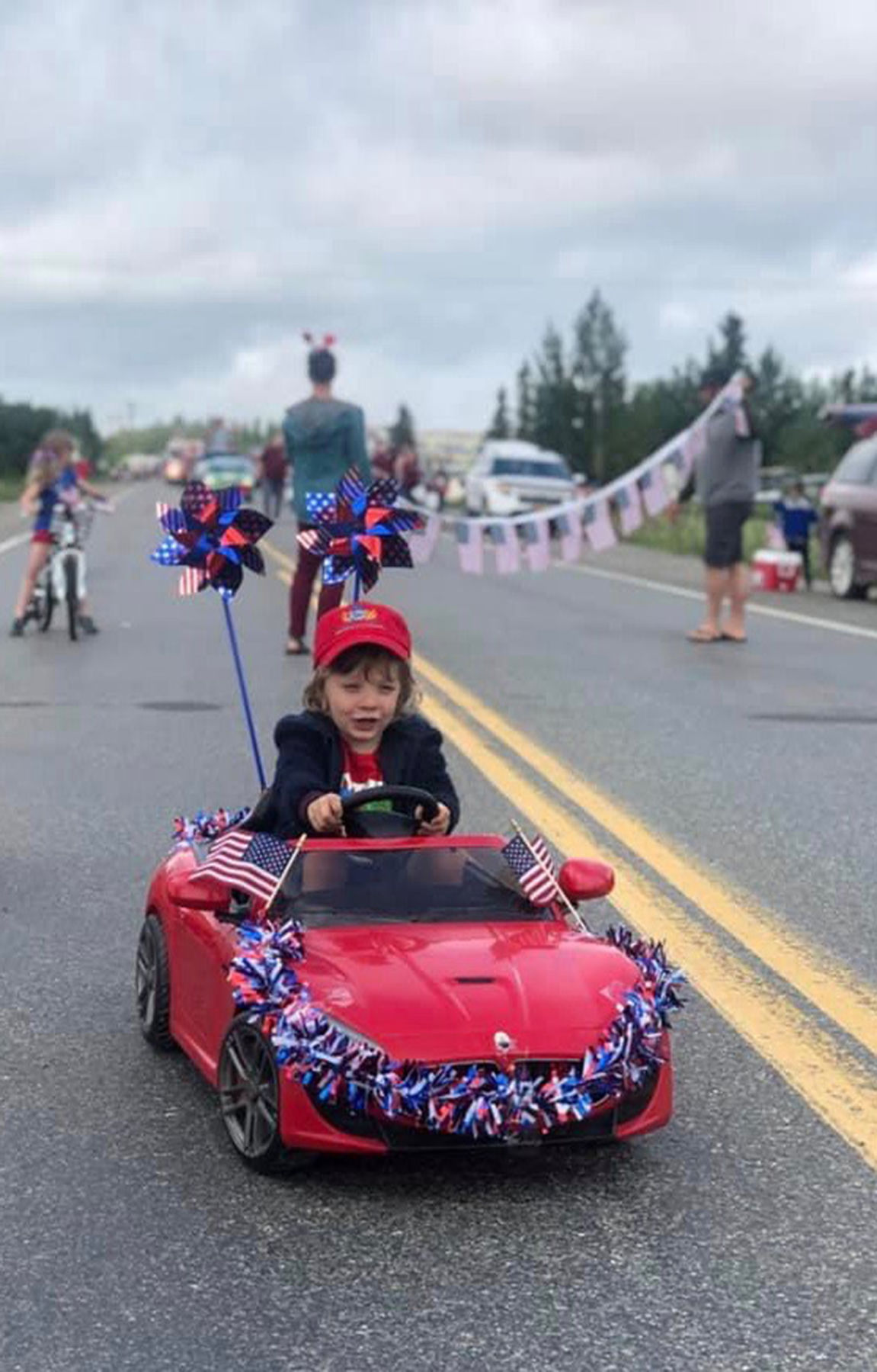Healy celebrates Fourth of July and centennial with parade Kris Capps