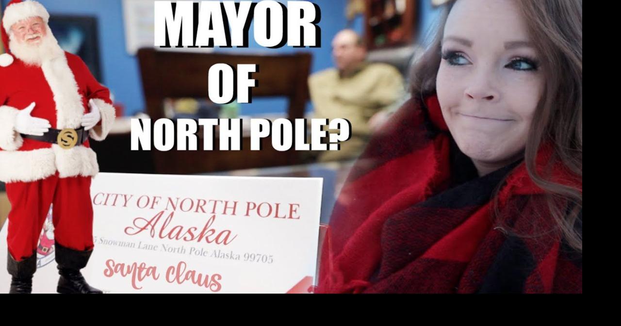 IS SANTA CLAUS THE MAYOR OF NORTH POLE? VLOGMAS DAY 15 Somers In