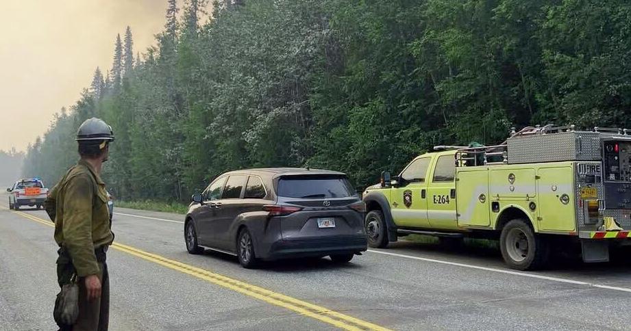 DOT lifts fire-related pilot car operations on the Parks