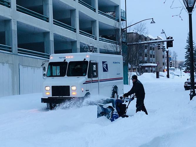Back to back storms hit Fairbanks, causing closures, delays and lots of stuck cars Alaska News