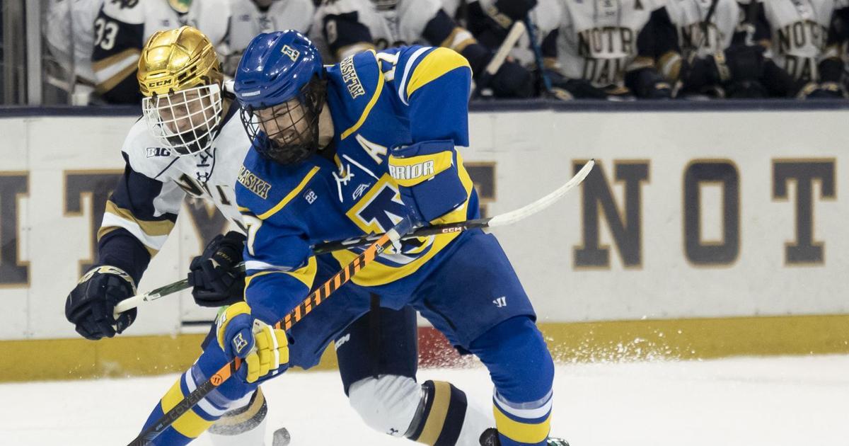 Marc Rey Nanook Nanook hockey team closes out year with 3-2 win at No. 19 Notre Dame ...
