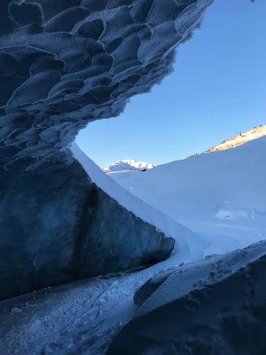 BLM considers Castner Glacier recreation management area - Alaska Public  Media