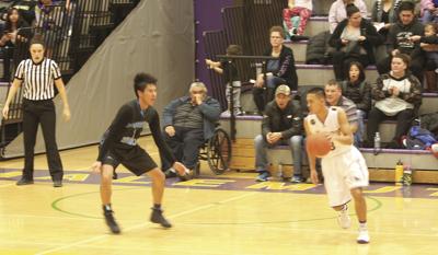 Hawks Hold Off Malemutes Win Silent Night Game At Lathrop Sports Newsminer Com