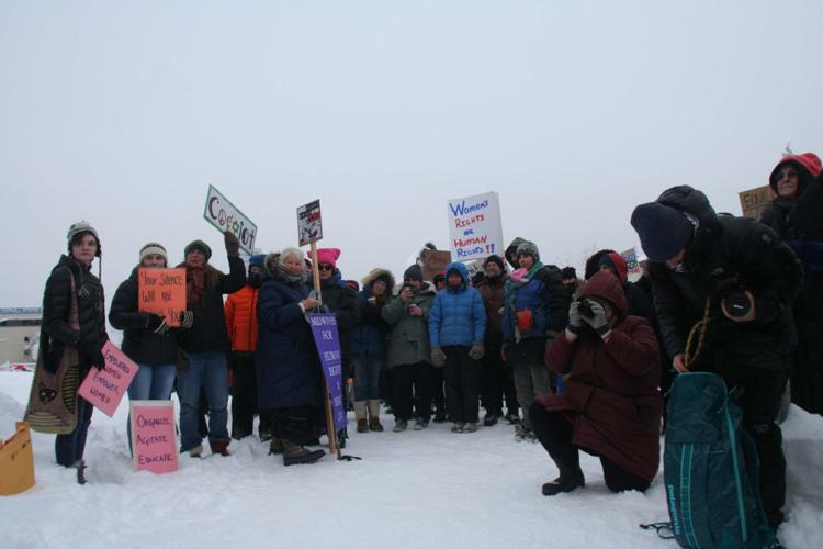 Hundreds turn out for Women’s March in Fairbanks Local News