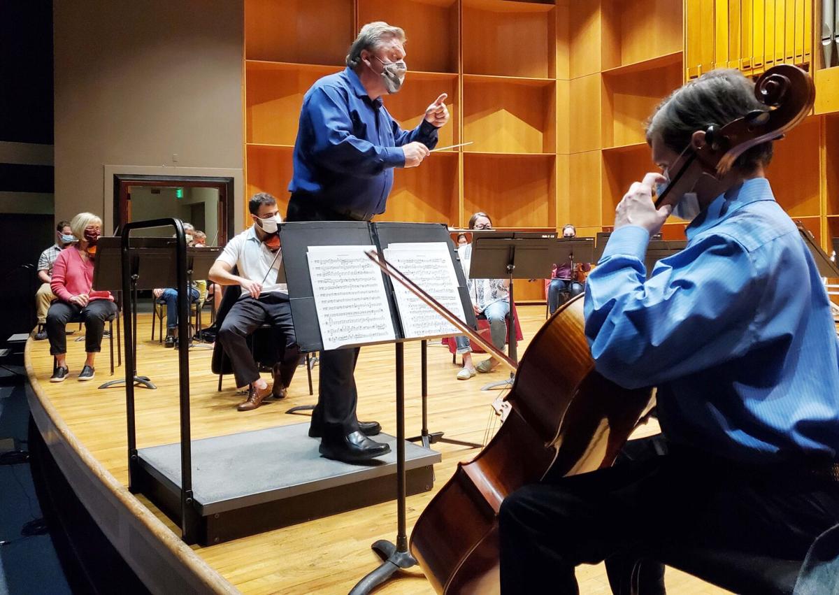 With Face Masks In Place The Fairbanks Symphony Orchestra Returns To The Stage Latitude 65 Newsminer Com