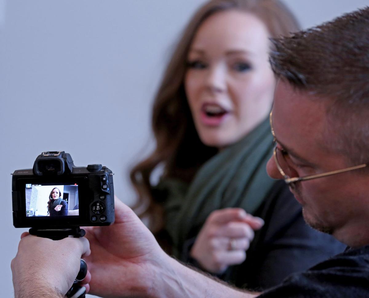 Candid camera North Pole family has been creating vlogs since 2015