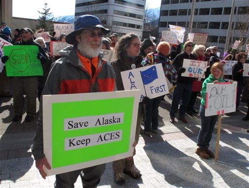opponents-of-alaska-oil-tax-overhaul-rally-alaska-news-newsminer