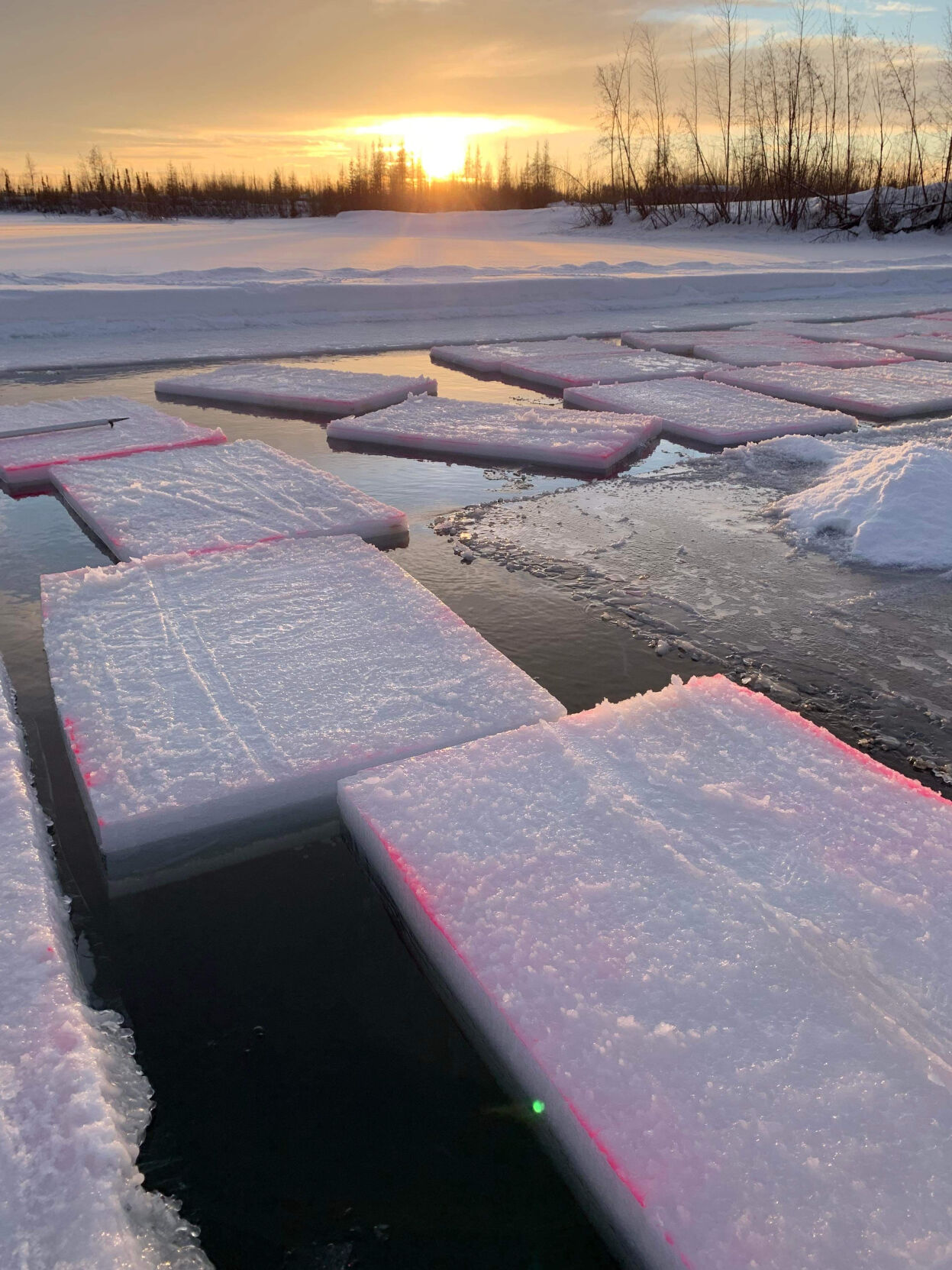 From ice carving to ice shaving: A.J. Duncan is the Fairbanks ice man ...