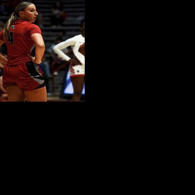 From Cantwell to Portugal: Rachel Cockman shoots for her basketball dream