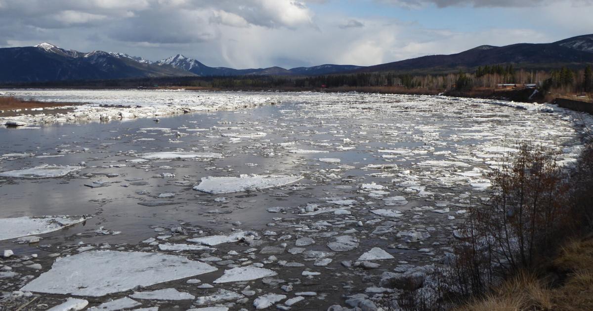 Alaska's big river breaks up at Eagle