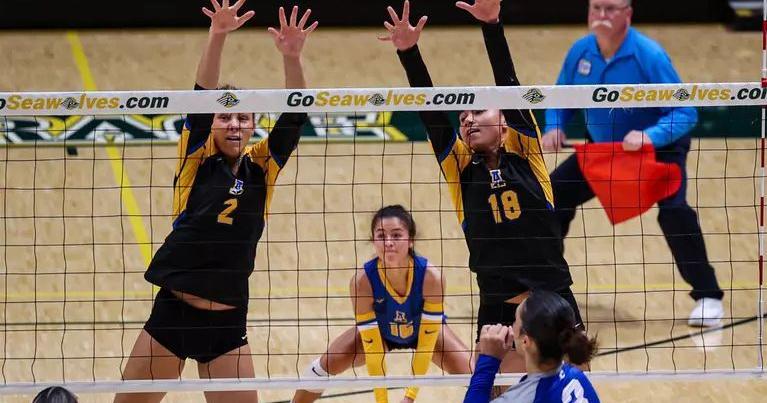 UAF volleyball open second half of GNAC play with Western Oregon and Saint Martin's road trip