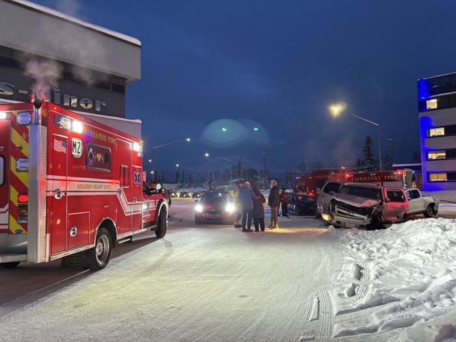 Five cars involved in downtown Fairbanks pileup | Local News ...