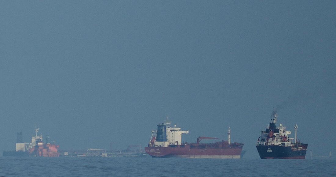 Iran fully closes Strait of Hormuz over US blockade and fires on ships ...