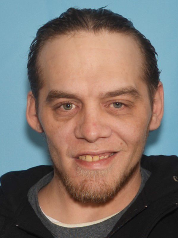 Troopers list Fairbanks area’s nine ‘most wanted’ Local News