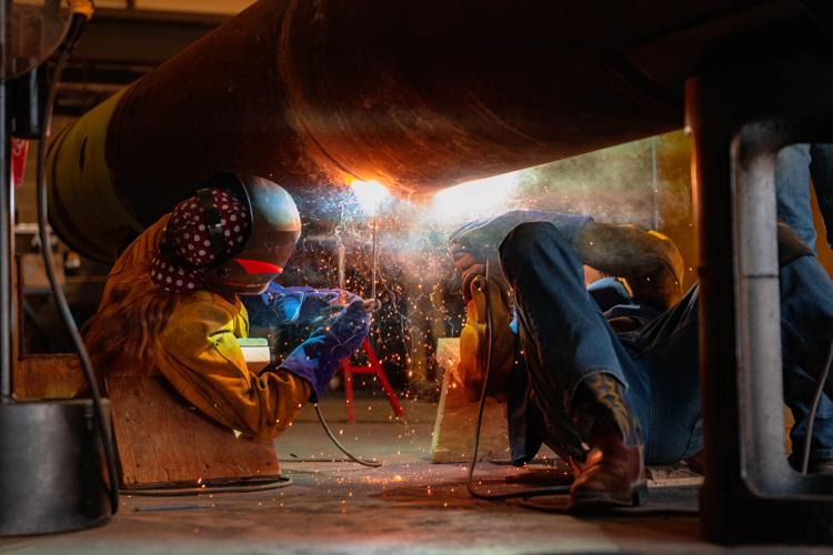 Fairbanks Pipeline Training Center celebrates graduation Local