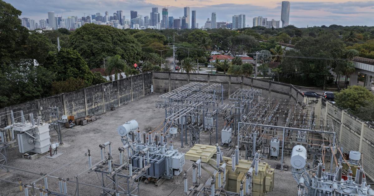 US Steps Up Efforts to Accelerate Grid Connections for AI Data Centers