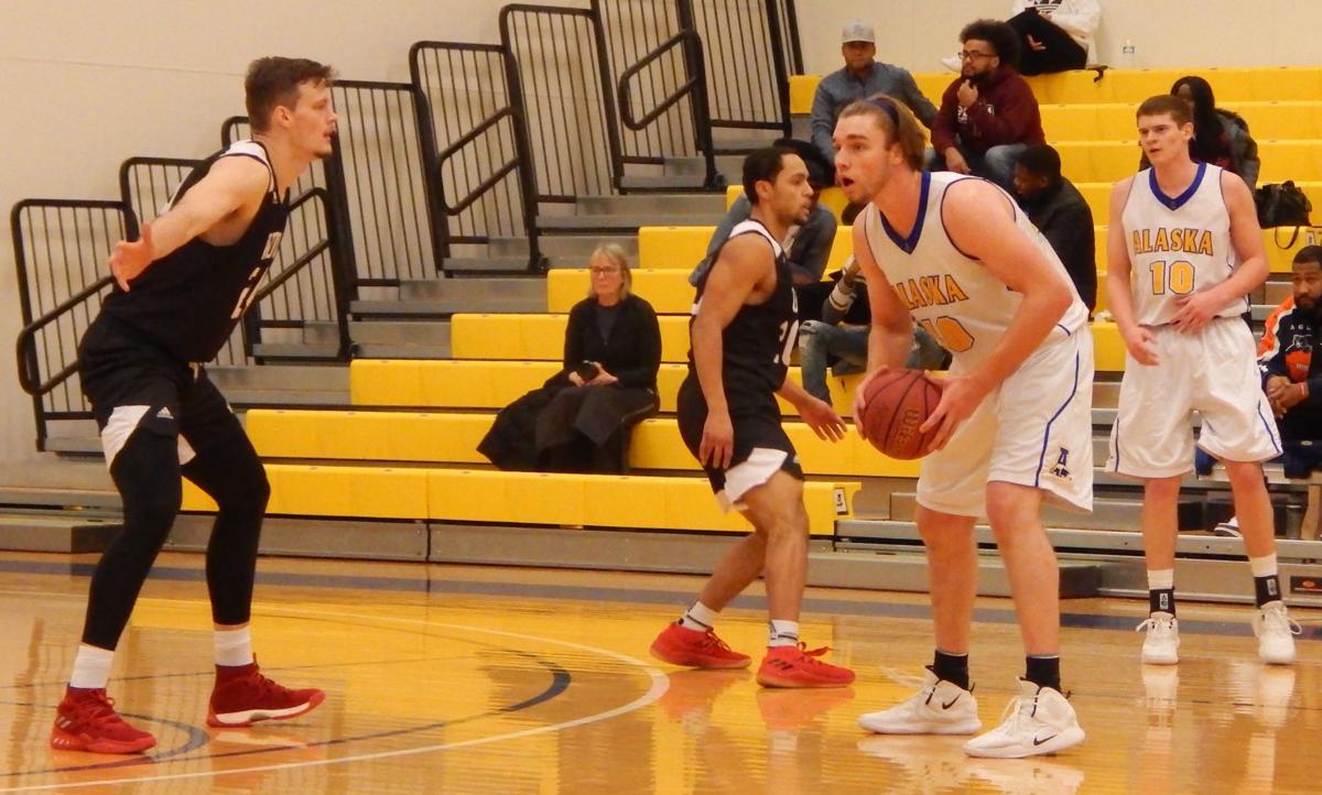 Uaf Men S Basketball Announces Schedule Uaf Nanooks Newsminer Com