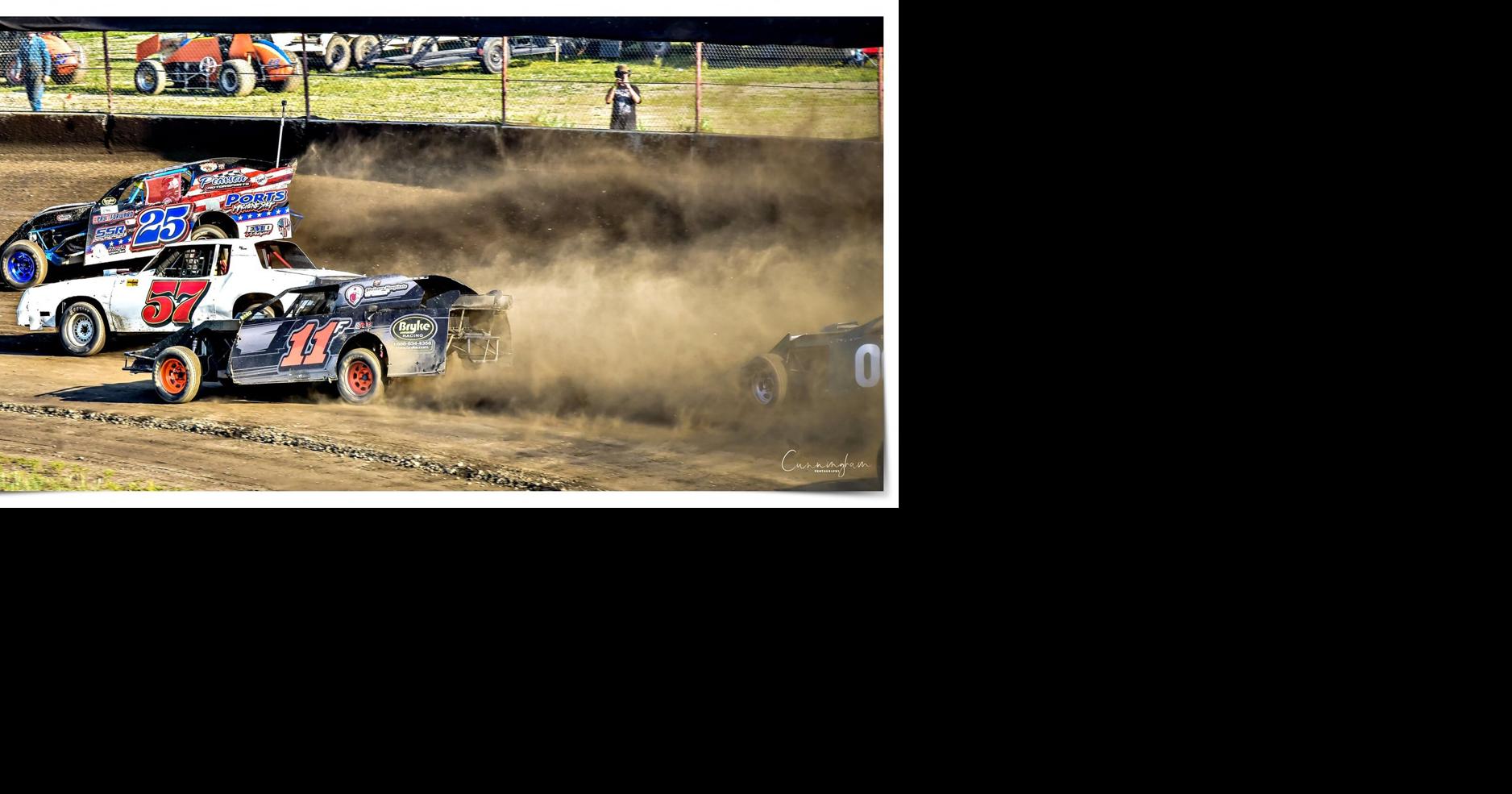Summer dirt racing continues at Mitchell with another successful week ...