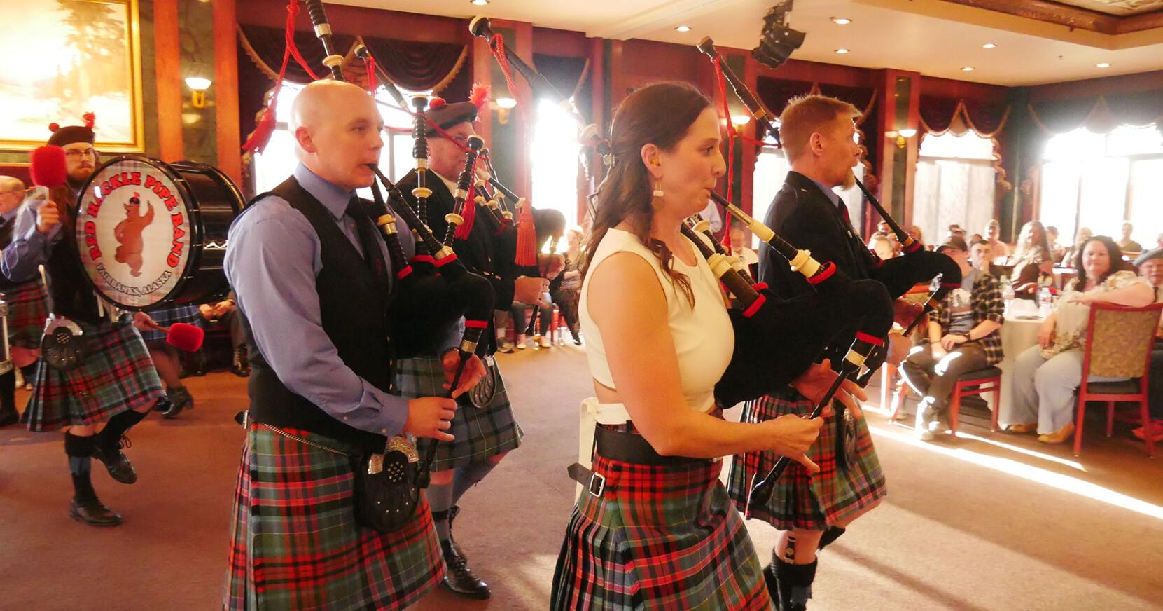 Raising the Red Hackle: Fairbanks pipe band celebrates 50 years - Vimarsana News