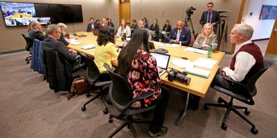 University Of Alaska Board Of Regents To Meet Today To Discuss Budgets Alaska News Newsminer Com