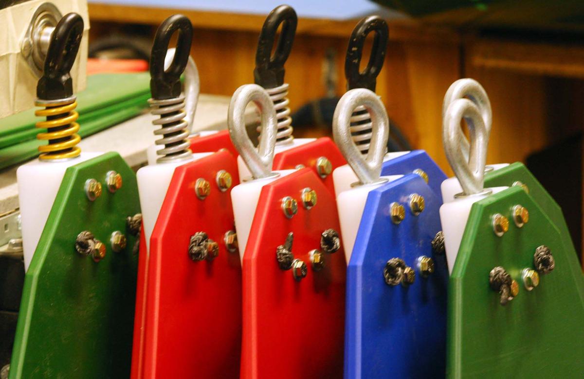 Fairbanks sled maker slides into success Local Business