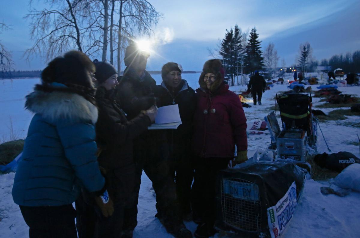 Tanana, rich in dog mushing history, welcomes Iditarod ... Tanana, rich in dog mushing history, welcomes Iditarod ... - 1200 x 794 jpeg 132kB