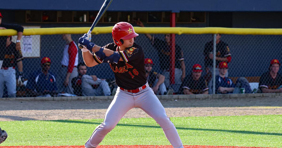 Goldpanners win penultimate game of series against Pro-Am All-Stars