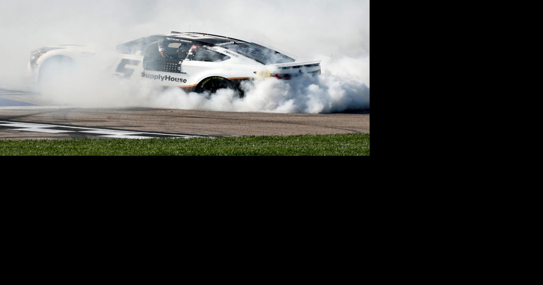 Tyler Reddick passes Kyle Larson to win at Kansas | Ap | newspressnow.com