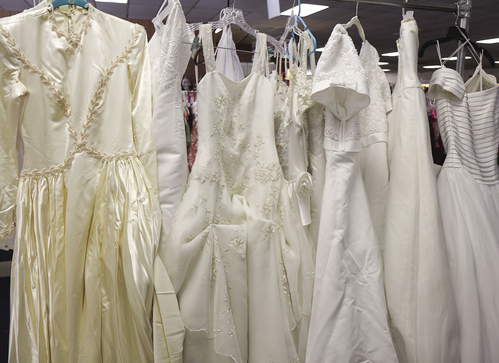 Thrift stores with 2025 wedding dresses near me