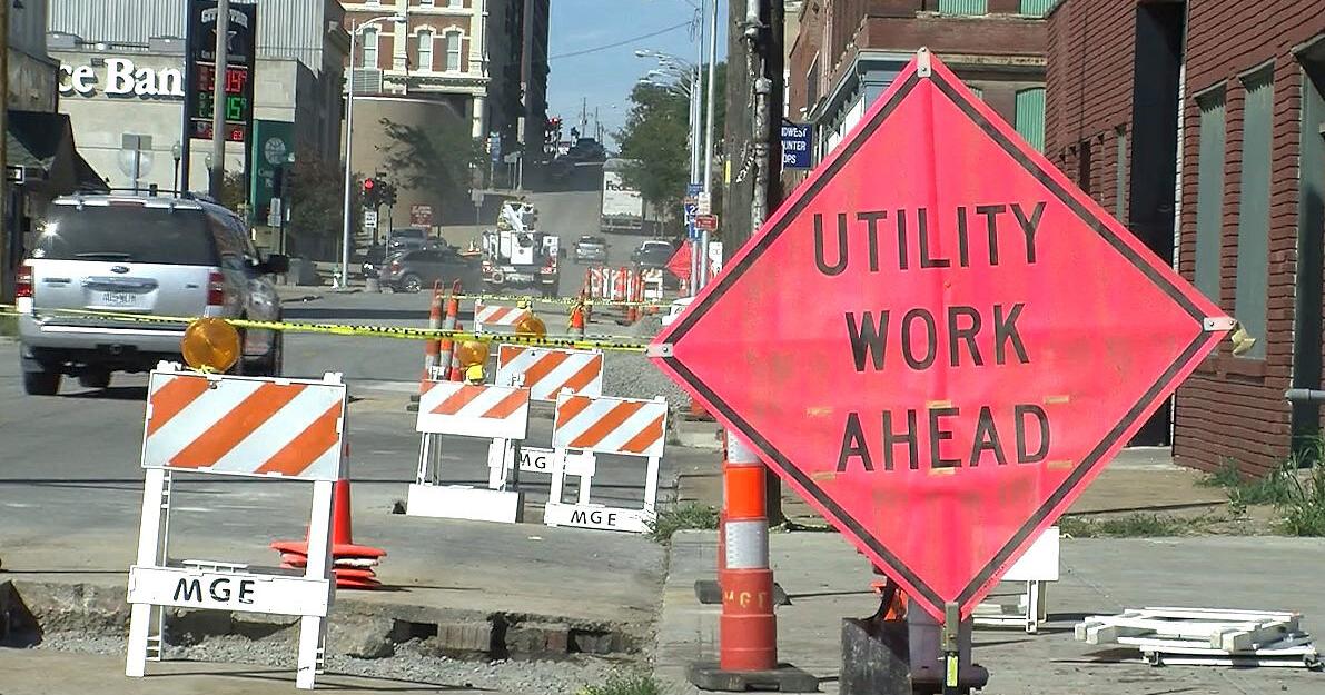 Ignoring road barricades can lead to hazards, penalties - Vimarsana News