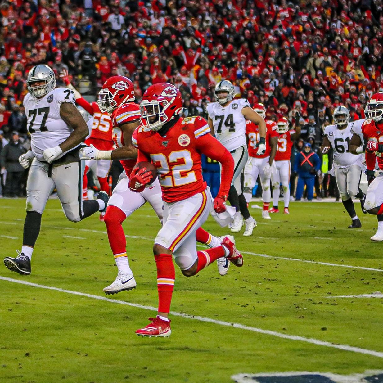 Chiefs' Juan Thornhill takes stance on Kansas-Missouri stadium debate