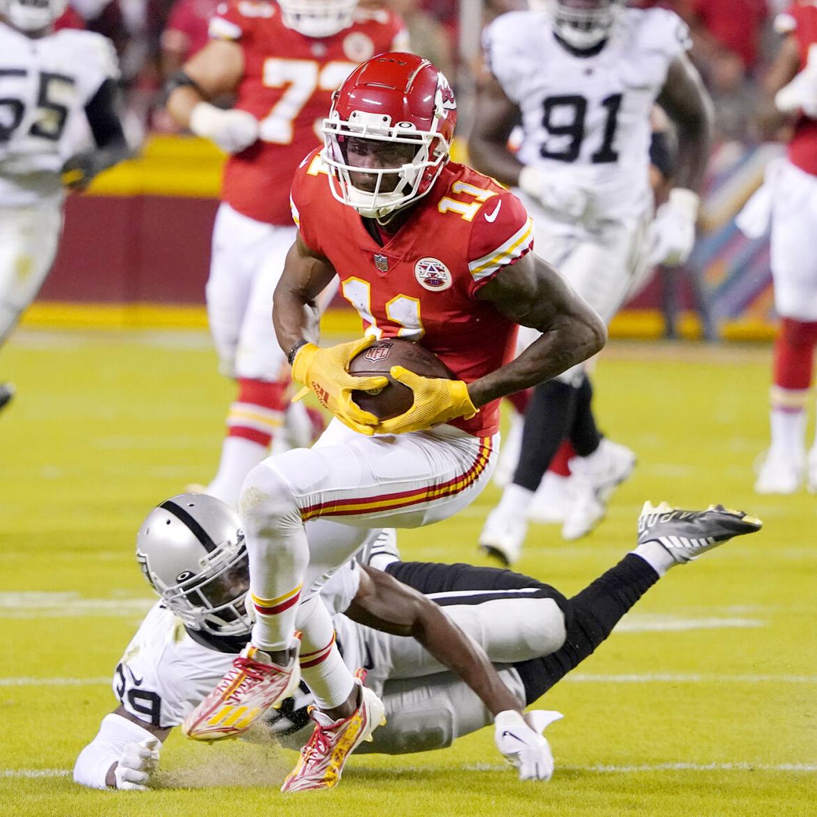 Chiefs Hold On For Wild 30-29 Victory Over Vegas Raiders