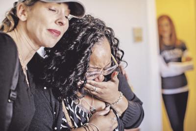 Homeless Chicago Mother Gets New Start With Tv Style Home Makeover Life Newspressnow Com