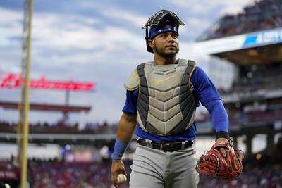 Cardinals sign Contreras to five year deal