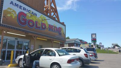Pawn Shops Fight Stigma Of Stolen Items Local News Newspressnow Com