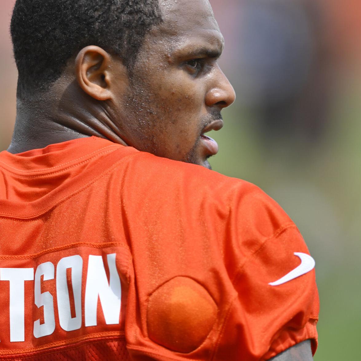 Browns' Watson named in 24th lawsuit by massage therapists