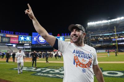 Verlander, seeking 1st World Series win, opens for Astros