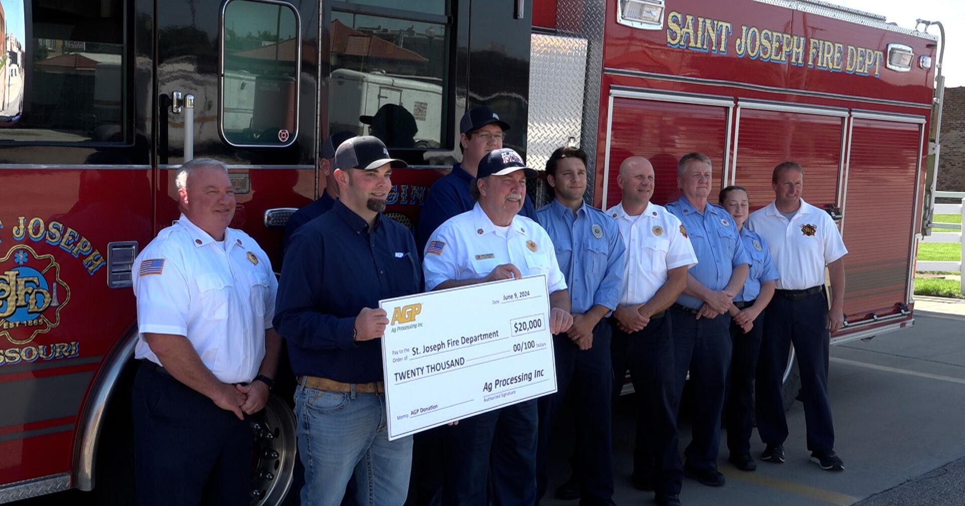 Firetrucks to receive upgrades after $20,000 donation - Vimarsana News