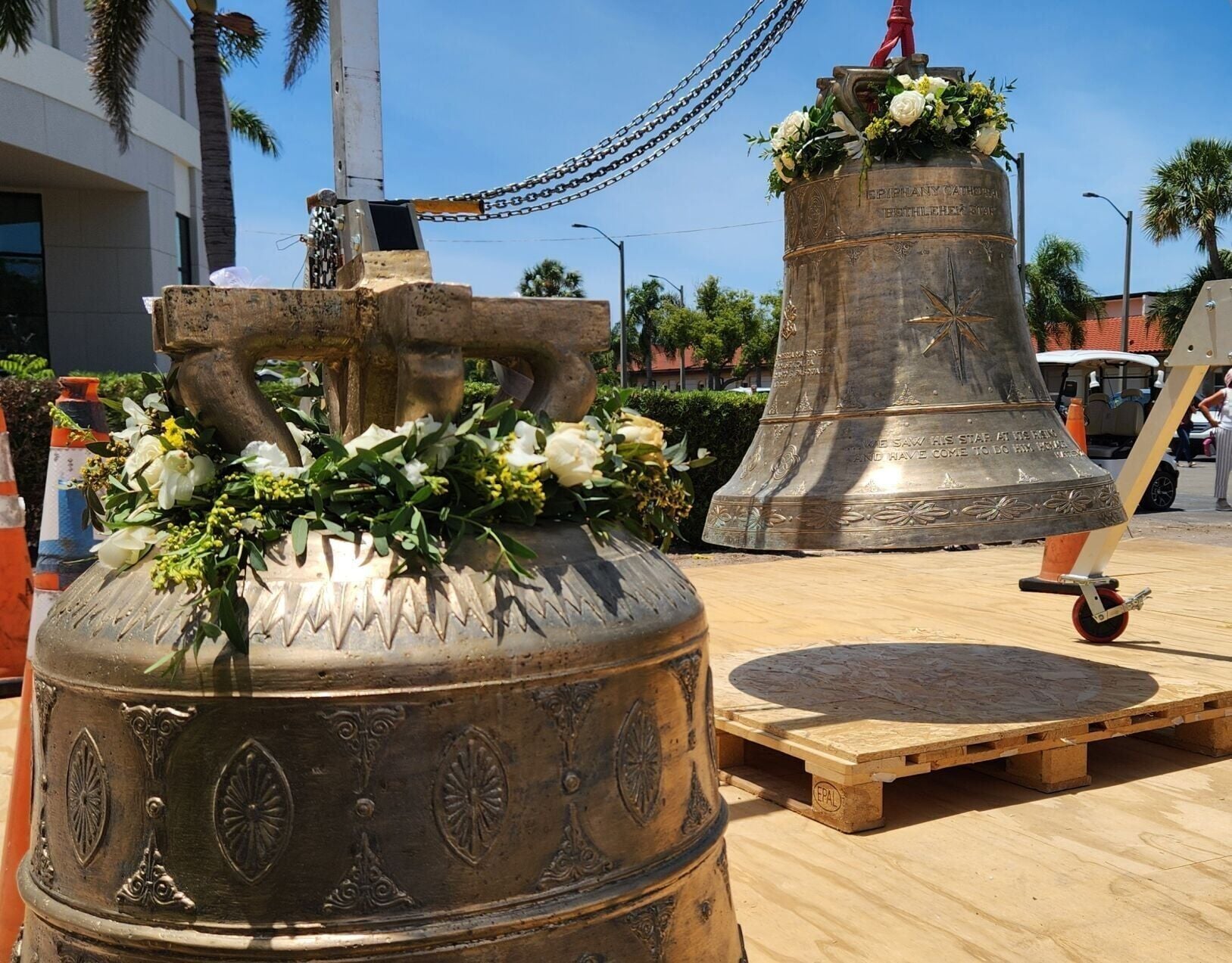 Hearing the 'voice of God' — Bells are blessed at Epiphany Cathedral ...
