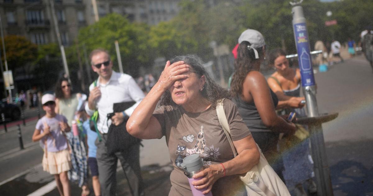 France recorded 5,700 more deaths than usual during its historic June heat wave France experienced at least 5,700 more deaths than usual during a historic heat wave last month, according to the public health agency By JOHN LEICESTER - Associated Press Jul 22, 2026 Jul 22, 2026 Updated 15 mins ago