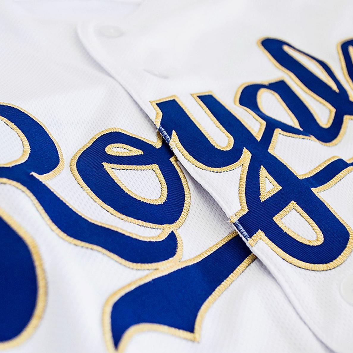 Royals to wear updated Friday night uniforms, Royals