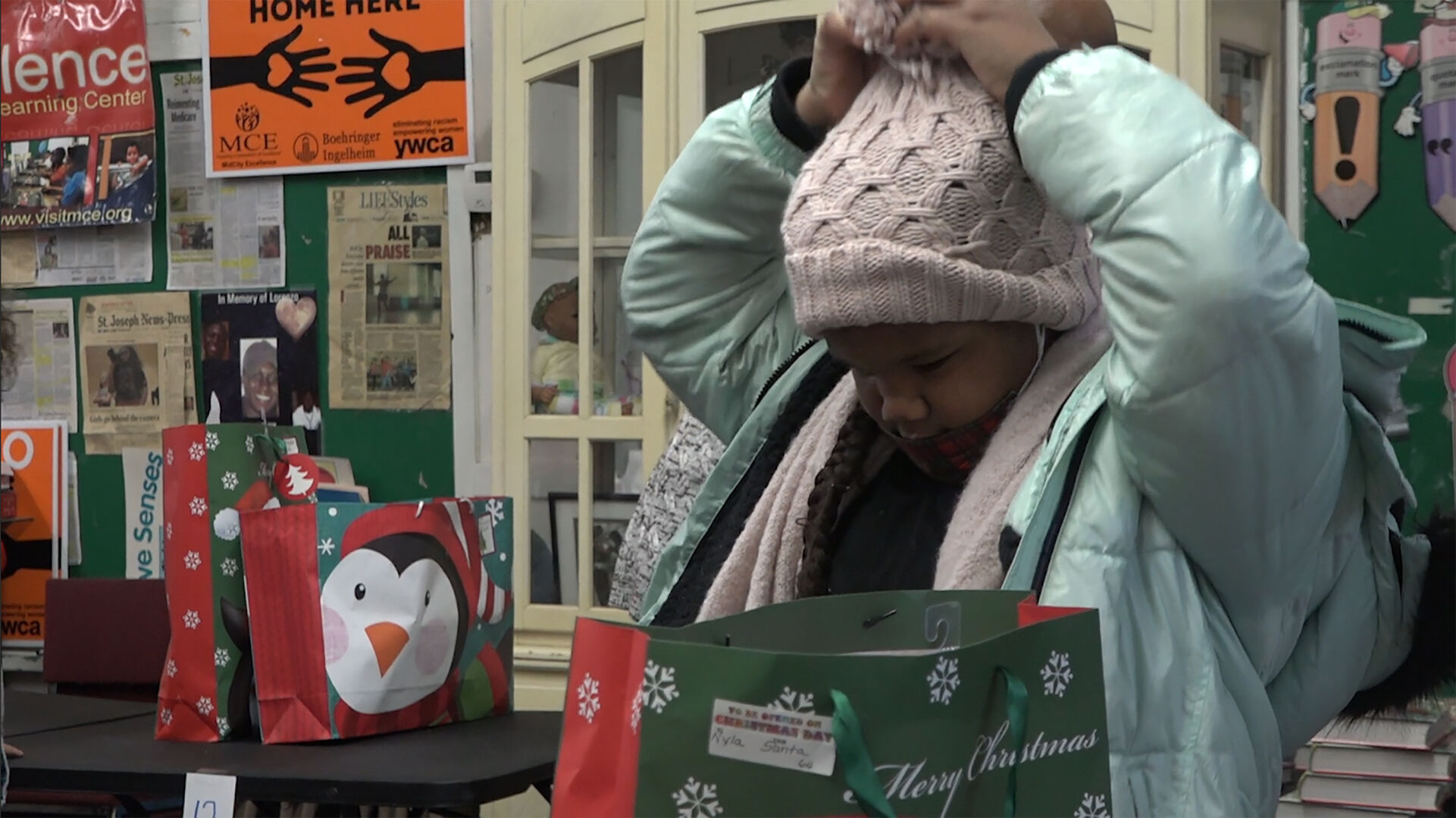 MidCity Excellence provides gifts to 80 kids - Vimarsana News