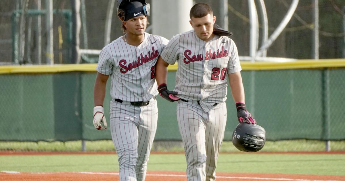 Excelsior Springs rallies to end Benton’s season
