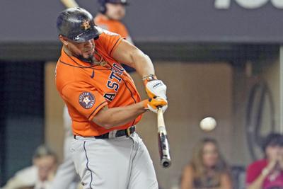 Astros' Altuve homers in first 3 at-bats against Rangers, gets 4 in a row  overall