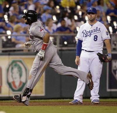 Carlos Santana's 8th inning home run leads Cleveland Indians past