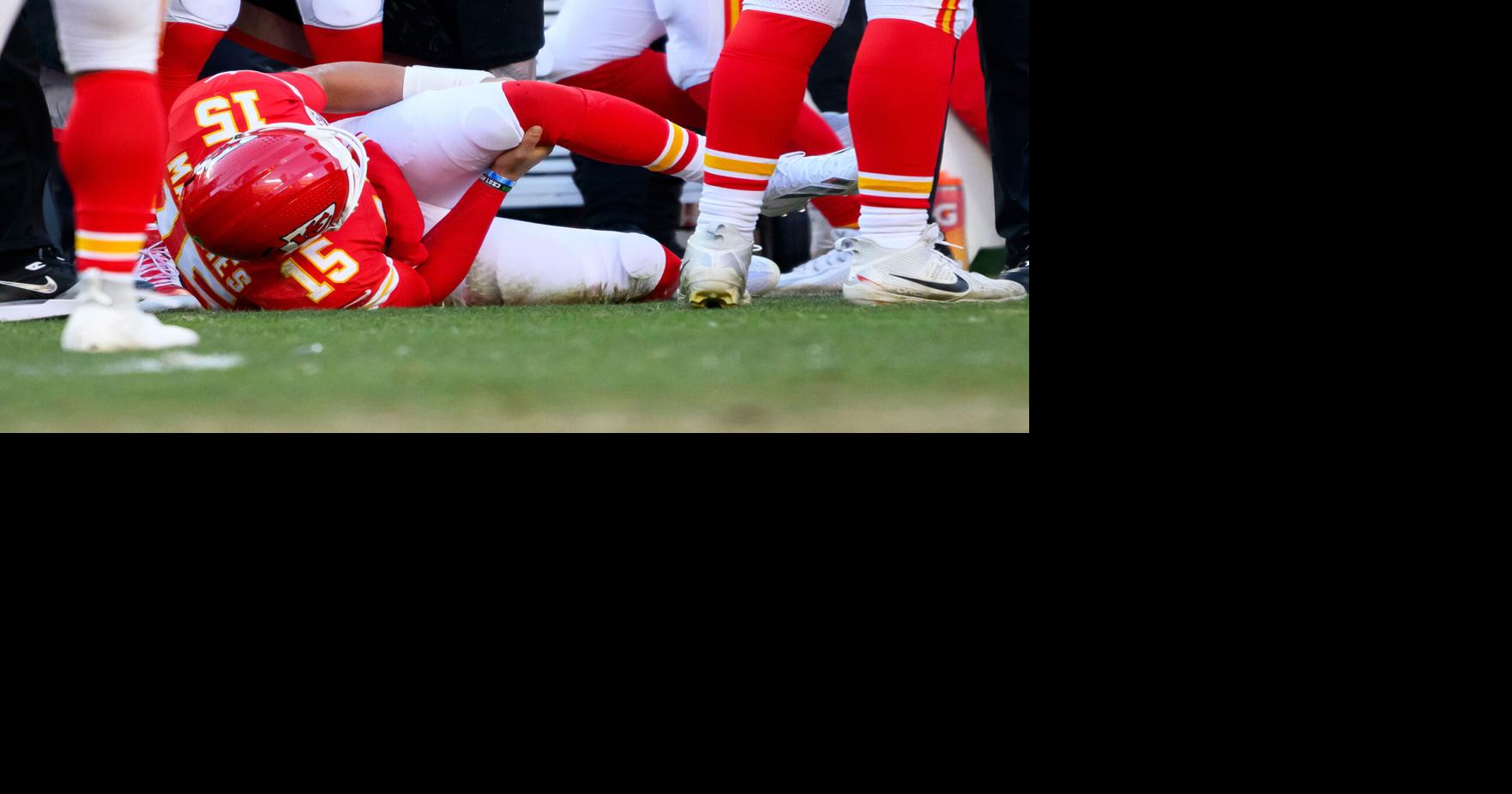 Patrick Mahomes undergoes ACL surgery in Dallas, begins long road to ...