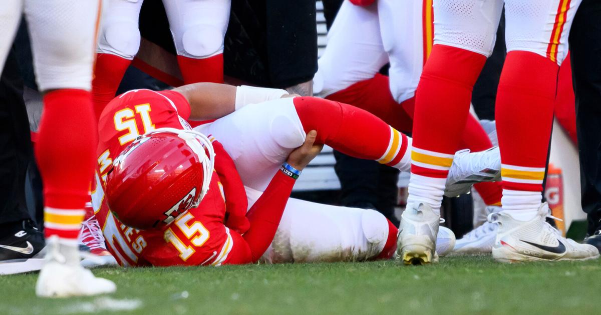 Acl Vip Patrick Mahomes undergoes ACL surgery in Dallas, begins long road to ...
